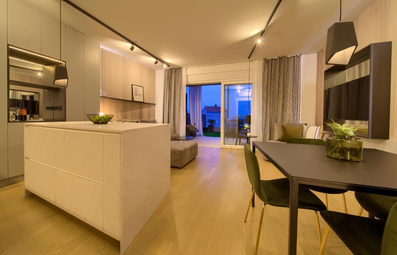 Apartment Diamar With Seaview Крк Екстер'єр фото
