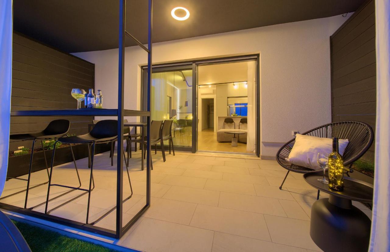 Apartment Diamar With Seaview Крк Екстер'єр фото